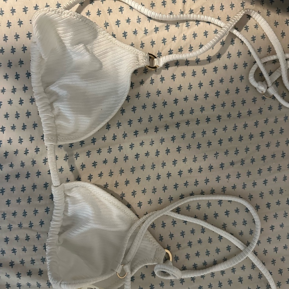 Aerie White Ribbed Bikini Top